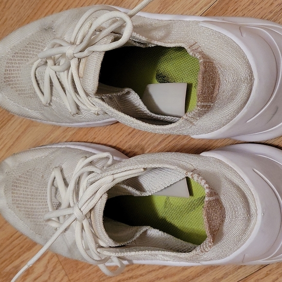 Nike Training, 10, White - Picture 3 of 10